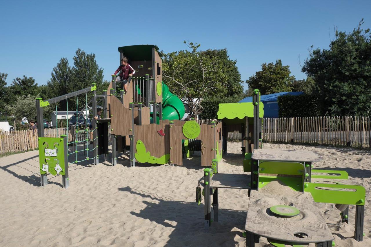 Camping De L'Eve**** Hotel Saint-Nazaire  Exterior photo